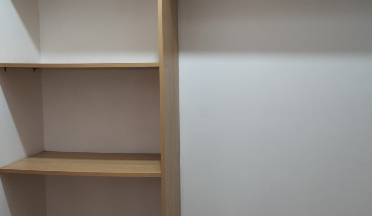 1000815486