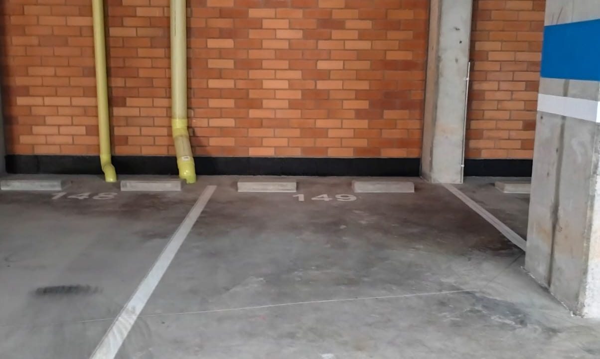 1001015295