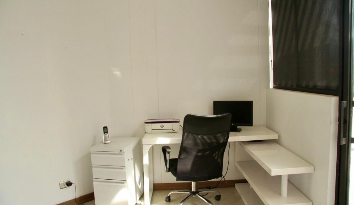 WhatsApp Image 2025-10-27 at 3.51.07 PM (10)