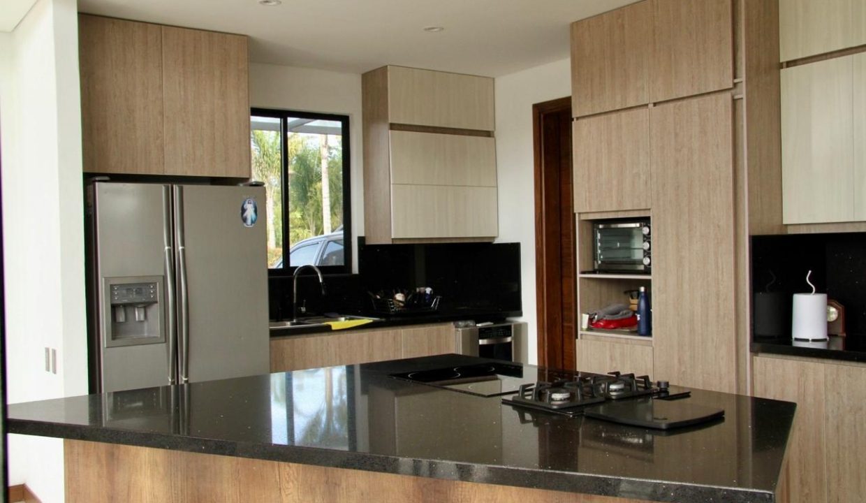 WhatsApp Image 2025-10-27 at 3.51.07 PM (18)