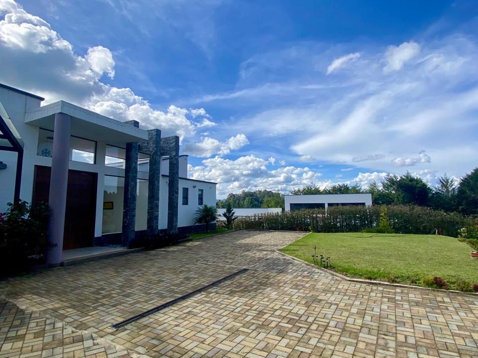 WhatsApp Image 2025-10-27 at 3.51.07 PM