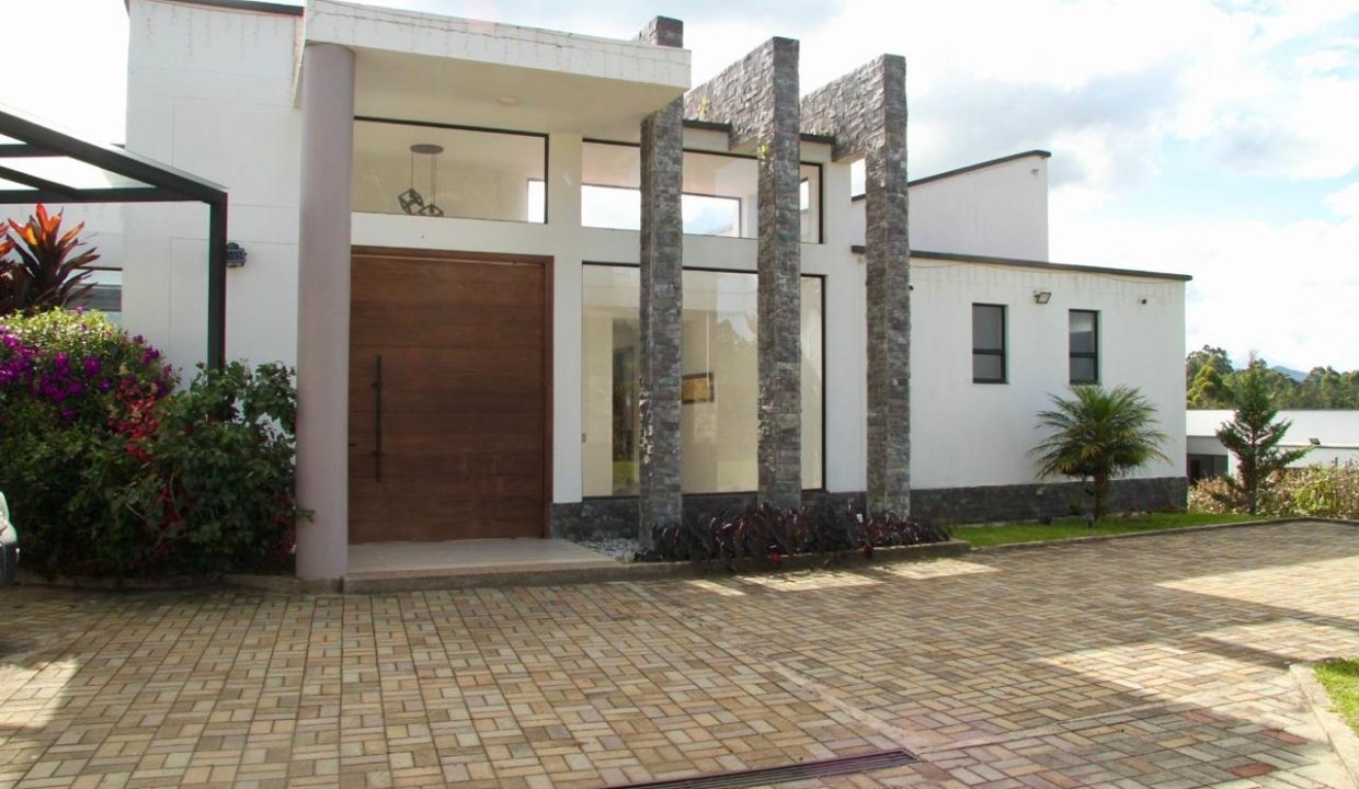 WhatsApp Image 2025-10-27 at 3.51.07 PM (5)