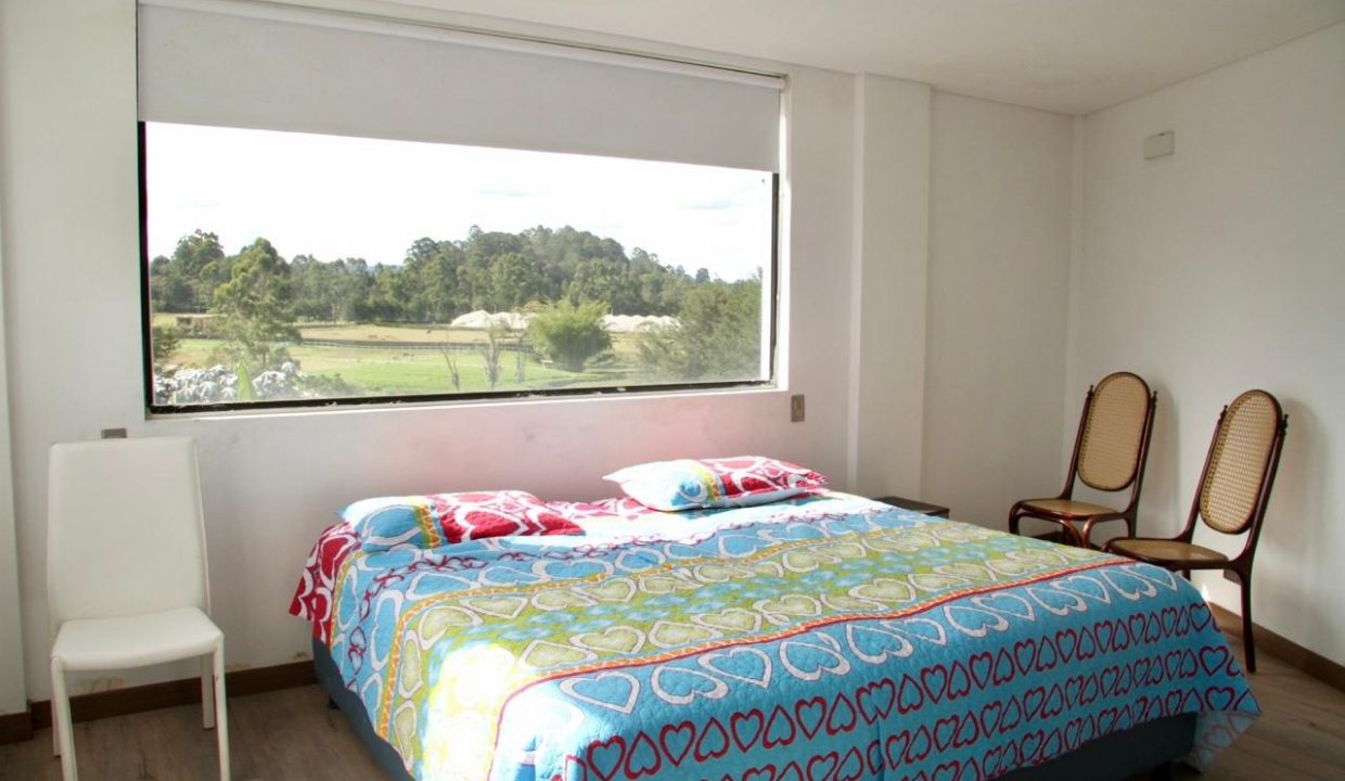 WhatsApp Image 2025-10-27 at 3.51.07 PM (7)