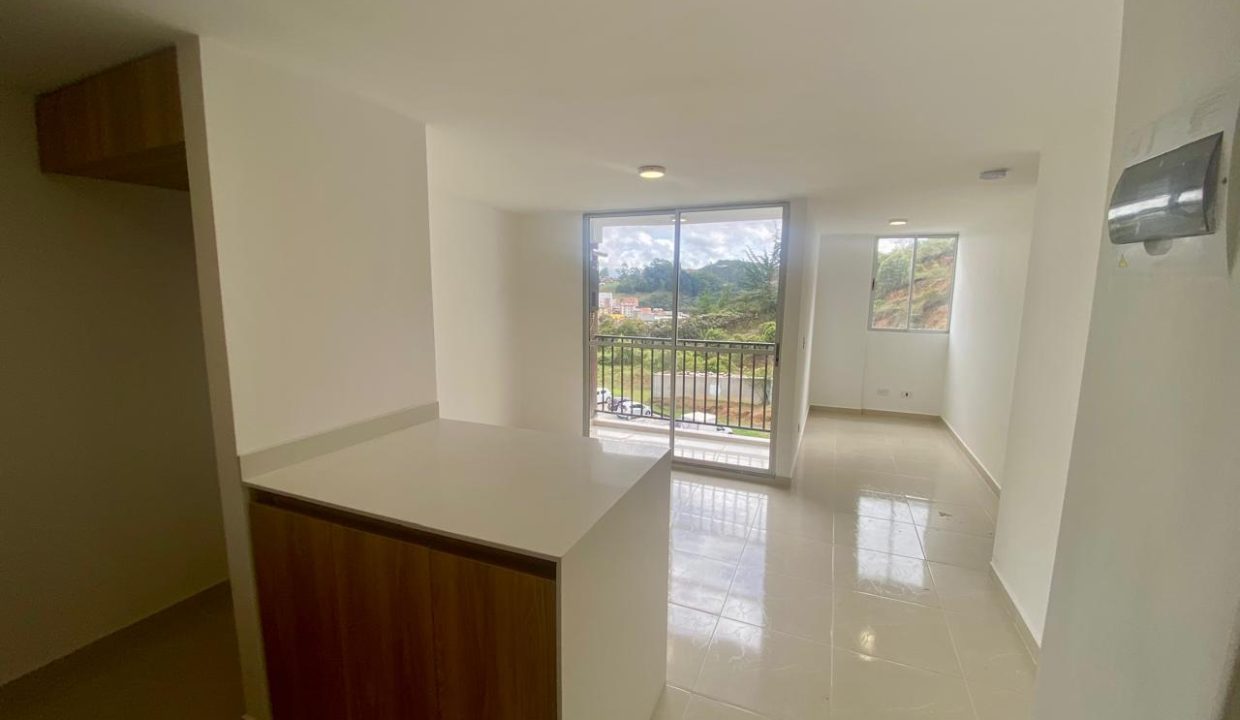 WhatsApp-Image-2025-09-19-at-9.58.44-AM