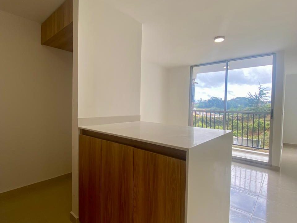 WhatsApp-Image-2025-09-19-at-9.58.44-AM-2