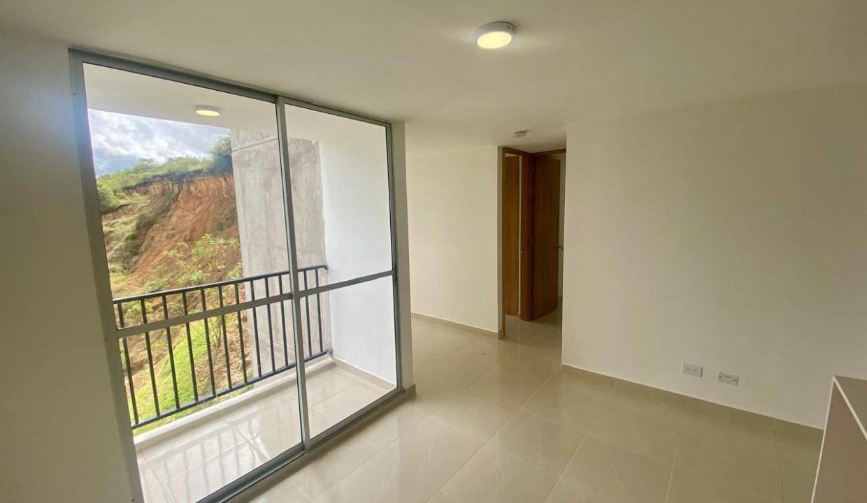 WhatsApp-Image-2025-09-19-at-9.58.44-AM-6