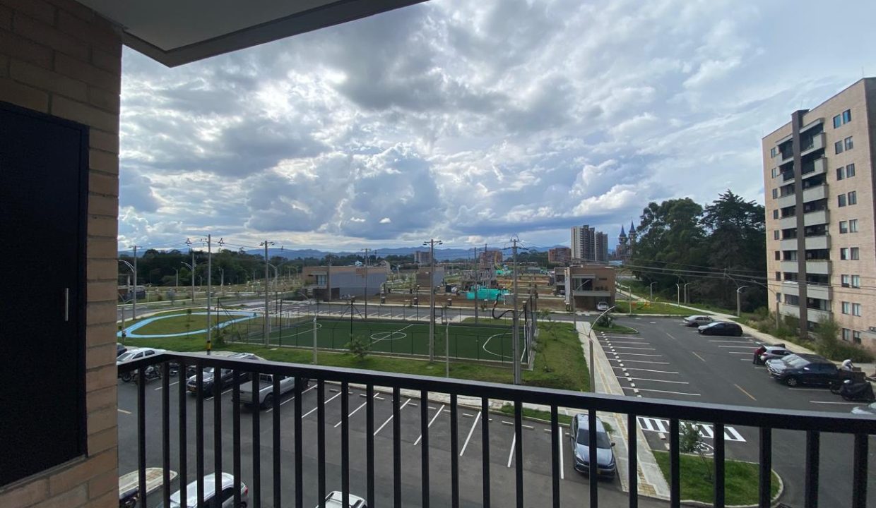 WhatsApp Image 2025-11-20 at 5.39.47 PM (2)