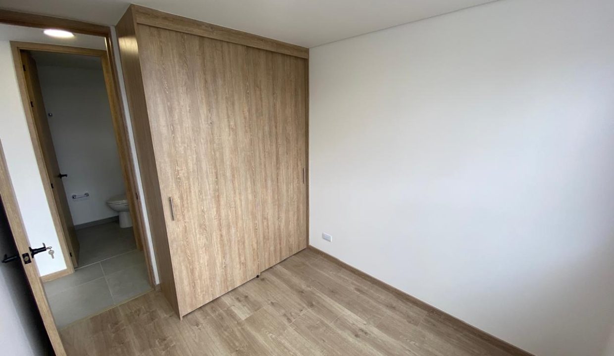 WhatsApp Image 2025-11-20 at 5.39.47 PM (6)