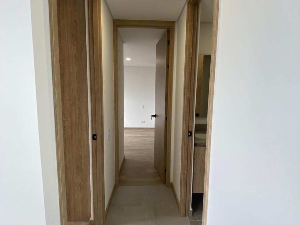 WhatsApp Image 2025-11-20 at 5.55.33 PM (3)