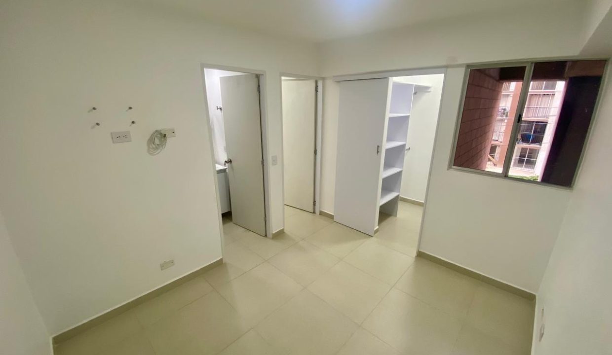 WhatsApp Image 2025-11-26 at 1.38.35 PM (14)