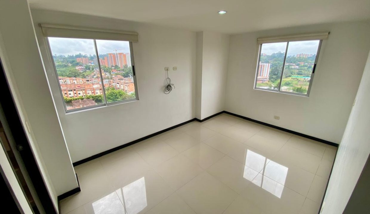 WhatsApp Image 2025-12-11 at 11.11.37 AM (13)