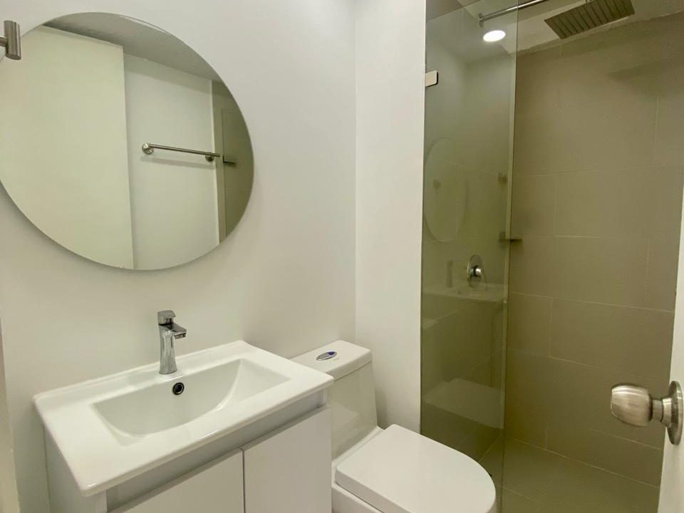 WhatsApp Image 2025-11-26 at 1.38.35 PM (9)